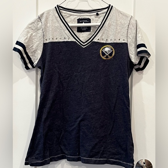 Antigua Tops - Buffalo Sabres Hockey Varsity T-Shirt (Size S)